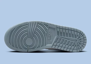 Die Sohle des Jordan 1 Mid Diffused Blue