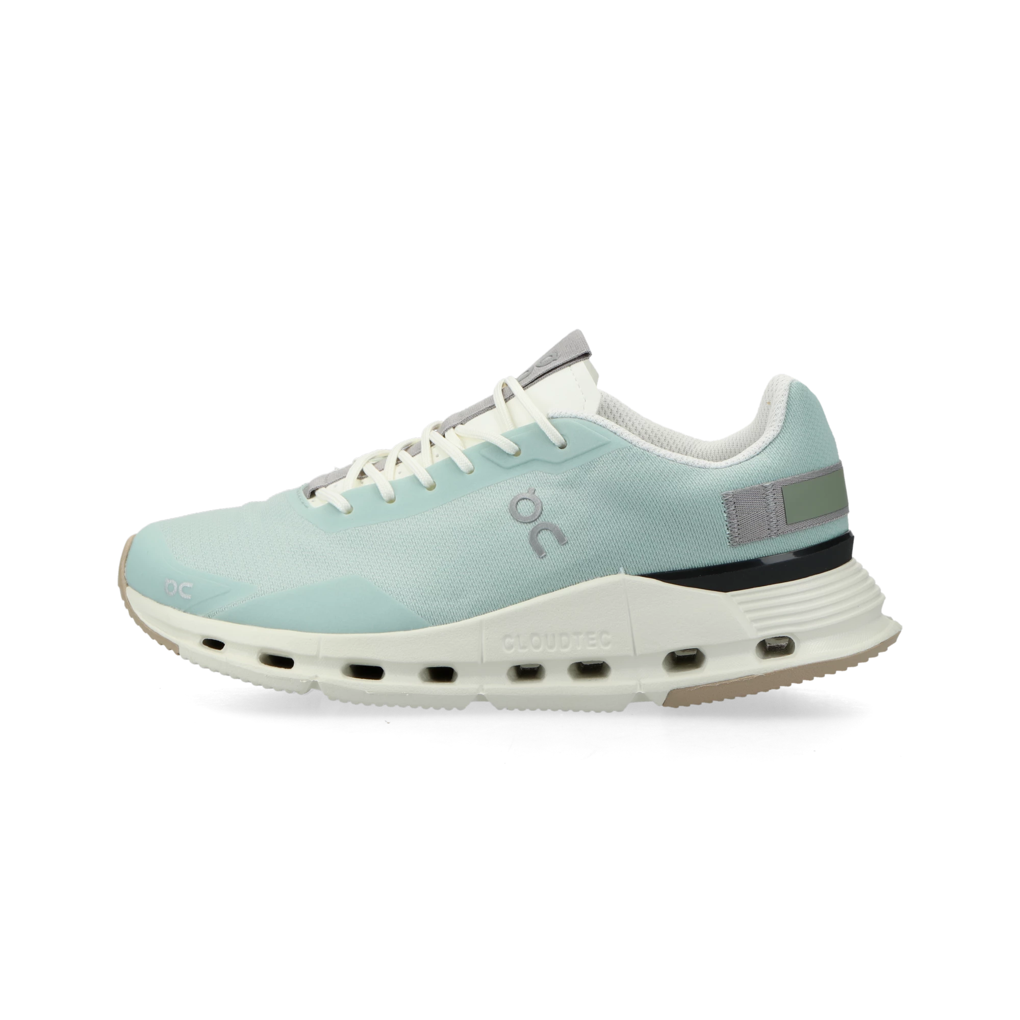 On Running Cloudnova Form Mineral 26.97875 | Dead Stock