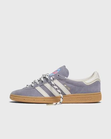 BSTN x adidas München Oktoberfest Grey Außenseite