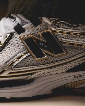 New Balance 1906R Metallic Gold - Detail
