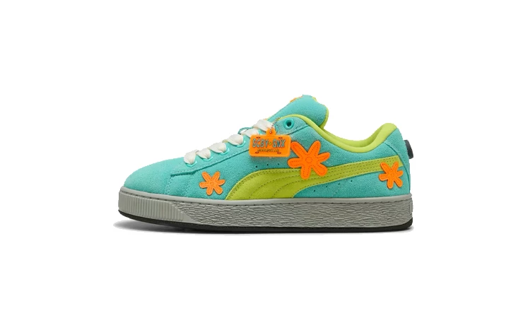 Scooby-Doo! x Puma Suede XL Titelbild von der Seite (Außenseite)