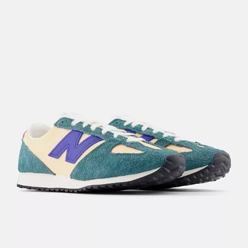 New Balance 471 New Spruce Paar seitlich