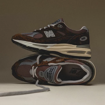 New Balance 991v2 Chestnut Brown Mood 1