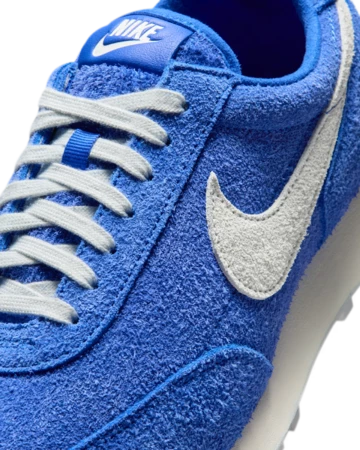 Nike Daybreak SP Hyper Royal Upper Details