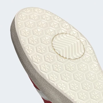 Die Sohle des adidas Gazelle Decon Beta Scarlett