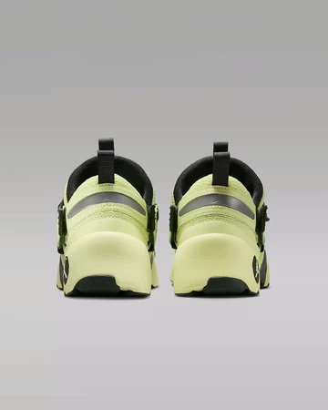 Jordan Trunner LX Luminous Paar Fersen