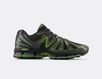 New Balance 1890 Faded Black & Utility Green Außenseite