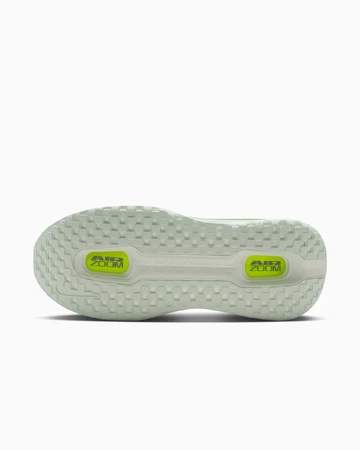 Nike Vomero Premium Barely Volt Sohle