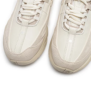 New Balance RC56 Timberwolf Zehen