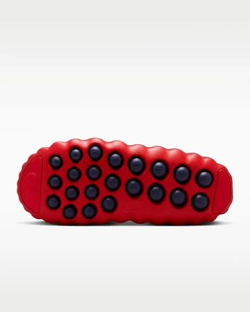 Nike Mind 001 Team Red Sohle