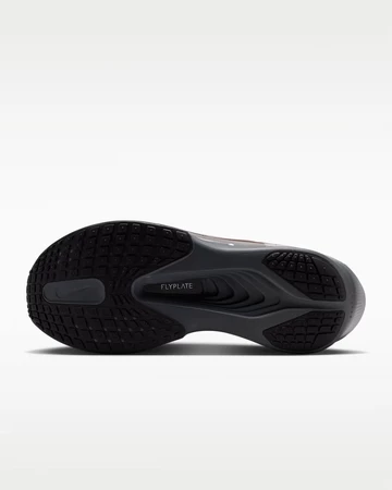 Nike Zoom Fly 6 Black & Bright Crimson Sohle