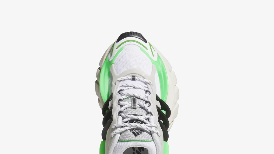 靴 Pharrell Williams adidas Jellyfish Green Pharrell Williams spotted in green colorway of the adidas Adistar