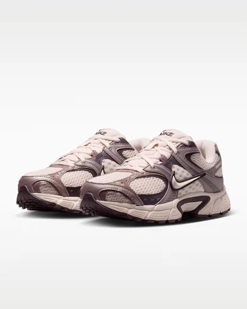 Nike V5 RNR Tattoo schräg