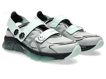 Cecilie Bahnsen x ASICS Gel-Quantum 360 VIII Pack Silver/Clearly Aqua Paar von der Seite 2