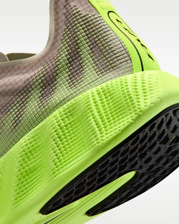 Nike Ava X Volt Ice Ferse Details