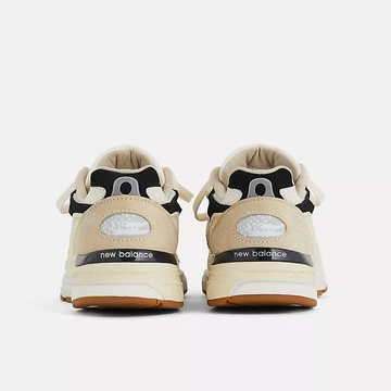 New Balance 993 Sea Salt von hinten