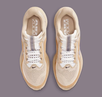 Nike Pegasus Premium Mushroom von oben