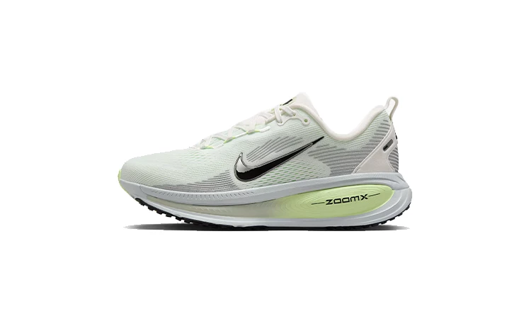 Nike Vomero 18 Barely Volt