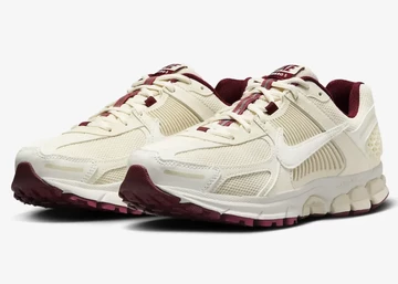 Nike Vomero 5 Valentines Day Paar