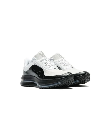 Nike Pegasus PRM Tech Pack