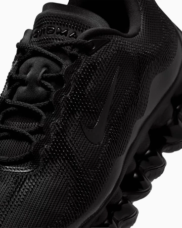 Nike Air Liquid Max Triple Black