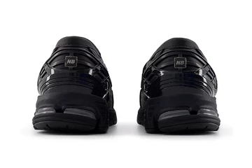 New Balance 1906 Loafer Black Angora von hinten