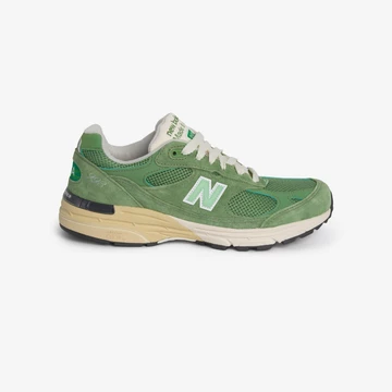 New Balance 993 Chive