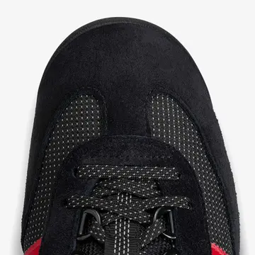 Manchester United x adidas SPZL F.C. SL83 Core Black Detailbild
