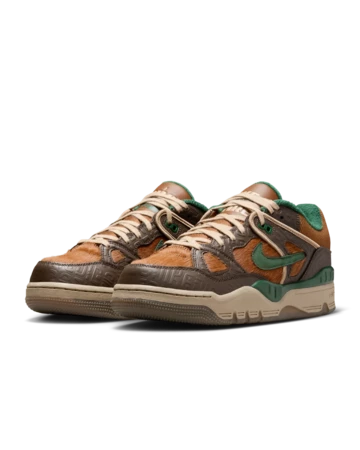 NIGO x Nike Air Force 3 Low Baroque Brown schräg