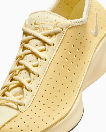 Nike Air Superfly Soft Yellow Upper Details