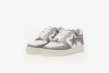 Der Bape Sta M1 Silver von schräg außen