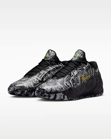 Nike Giannis Freak 8 LX Etched in Stone schräg