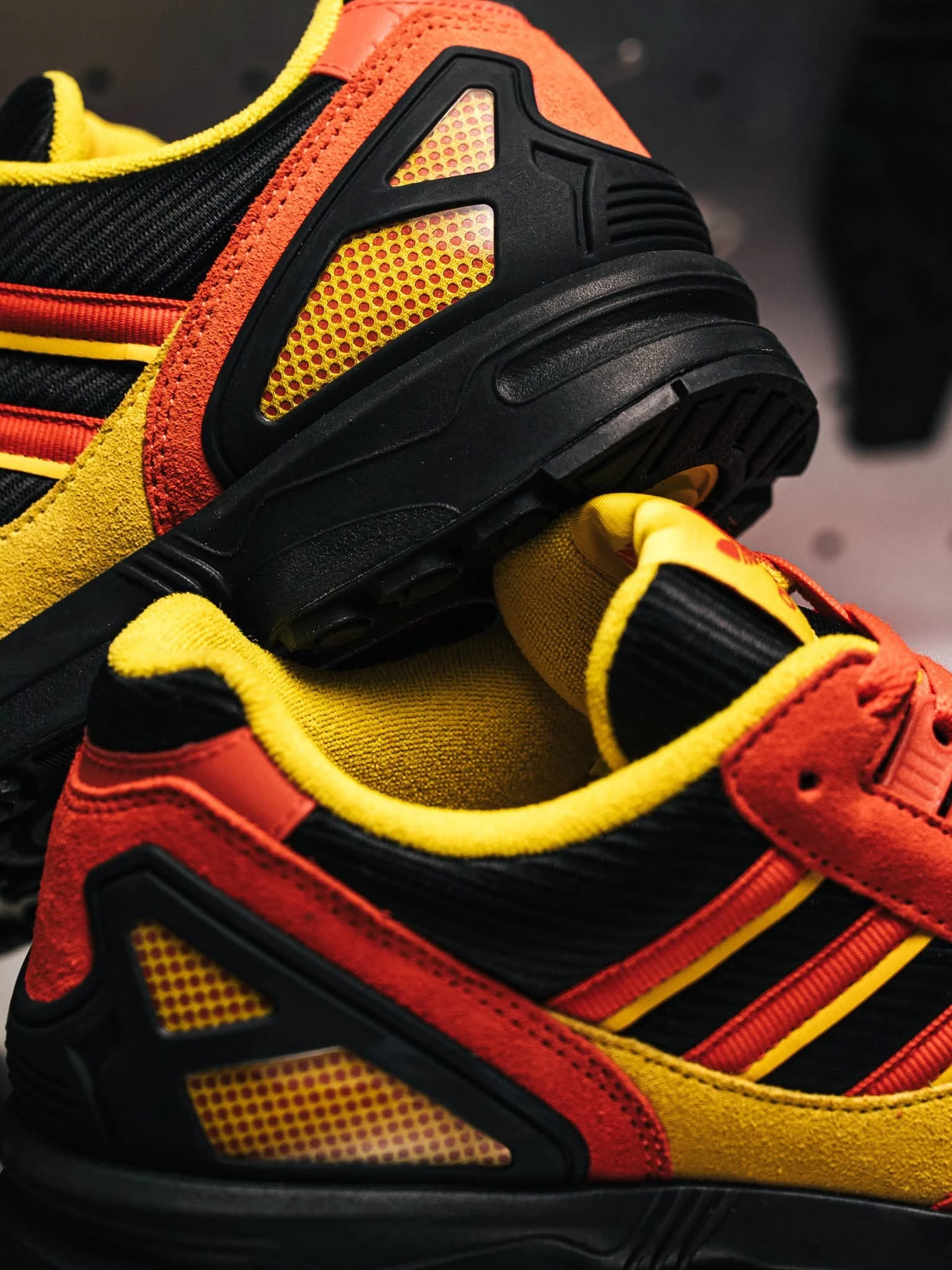 adidas ZX 8000 x Size? Exclusive Pack | Dead Stock