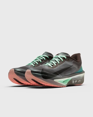 Nike Zoom Fly 8 Brown