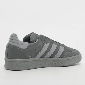 adidas Samba XLG Carbon schräg von hinten