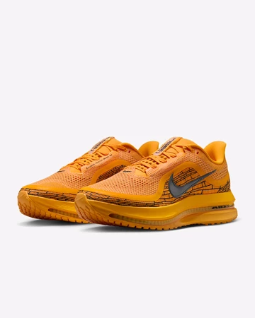 Nike Pegasus LV8 Laser Orange Paar