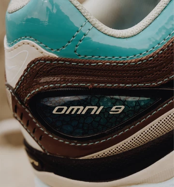 Saucony x Footpatrol ProGrid Omni 9 Braning Details