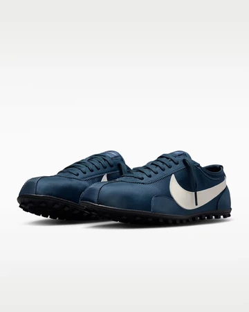 Nike Moon Shoe OG Midnight Navy schräg