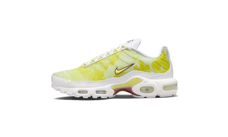 Der Air Max Plus Lemon auf weißem Hintergrund