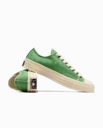 Der GOLF Le FLEUR Converse Chuck 70 Low Digital Leopard Pack in Grün