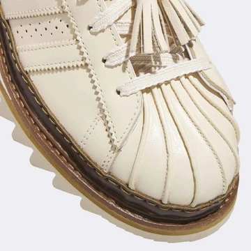 CLOT x adidas Superstar Milky Tea Detailbild