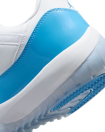 Air Jordan 11 Low University Blue Ferse Details