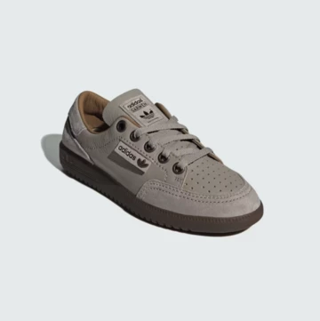 adidas SPZL SS24 Kollektion Garwen SPZL schräg von vorne