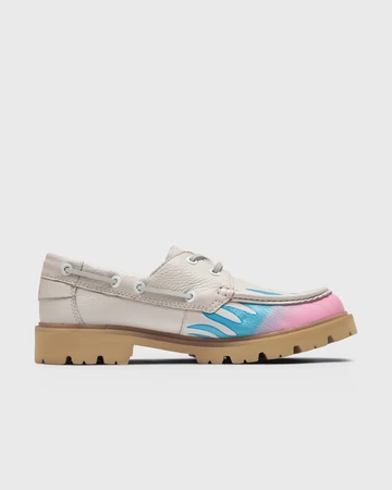 CLARKS x Bisous Bisous Cleyhill Fire Pack Innenseite