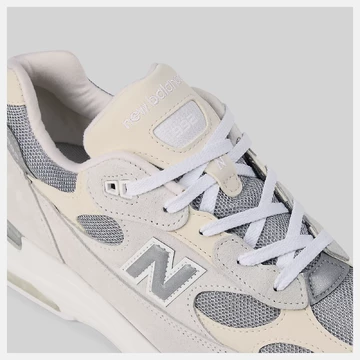 New Balance 992 Nimbus Cloud