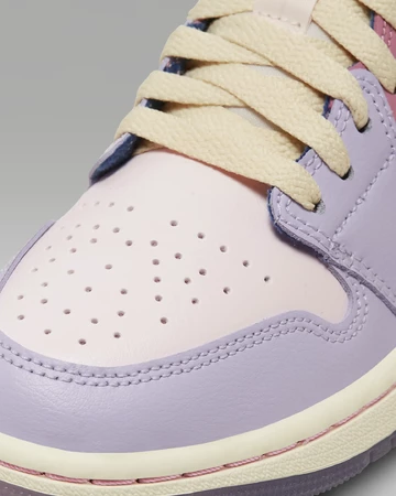 Jordan 1 Low Pastel Plum Detailbild