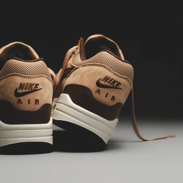Air Max 1 Hemp Cacao Wow Lookbook von Hinten Detail