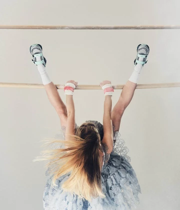 Cecilie Bahnsen x ASICS Gel-Quantum 360 VIII Pack Mood 9