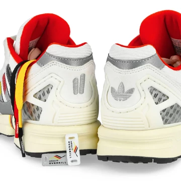 Overkill x adidas ZX 9000 Home von hinten