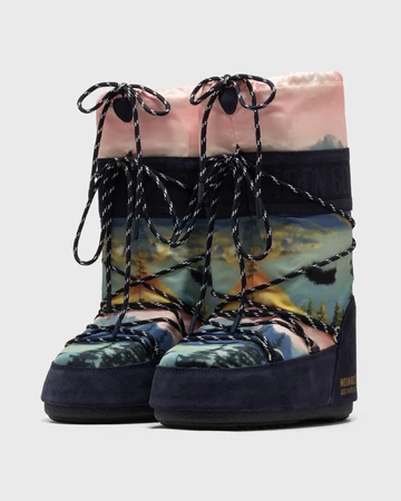 Guest in Residence x Moon Boot Icon Post Paar